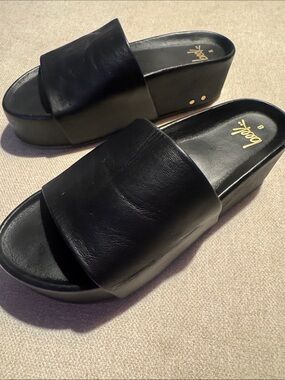 NWOT beek Black Platform Slide Sandals